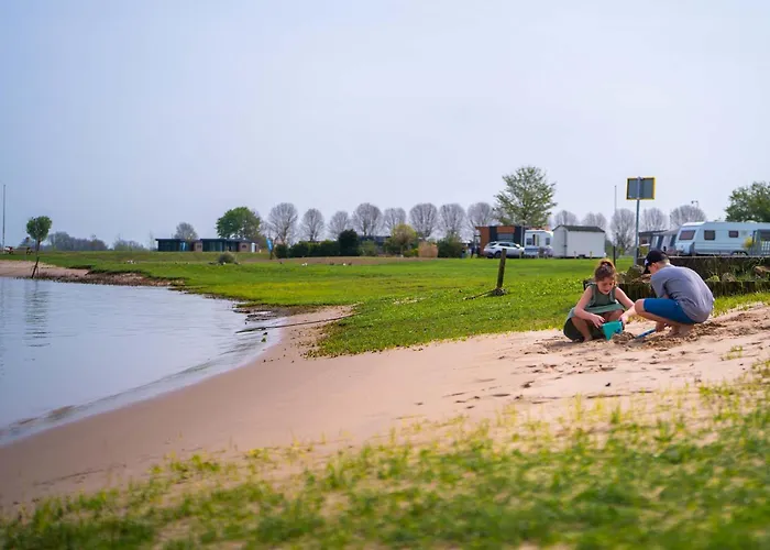 Resort Lexmond * Lexmond